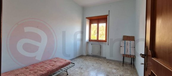 10-salle Appartement à Santopadre, Italy No. 109114 26