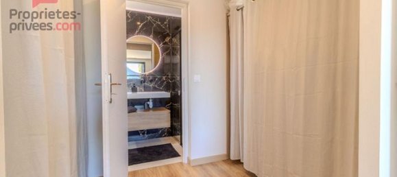 5 bedrooms Villa in Vedene, France No. 301826 16