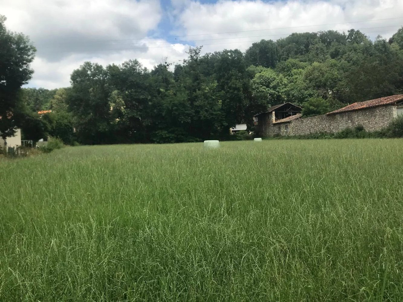 2343m² Land in Beauchalot, France No. 114067