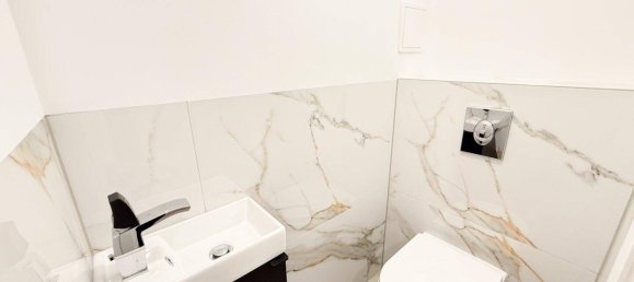 Квартира с 2 комнатами в Бригиттенау, Австрия № 261639 10