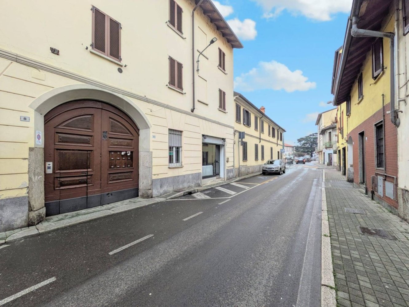 2 غرف نوم شقة في Cesano Maderno, Italy رقم 361210