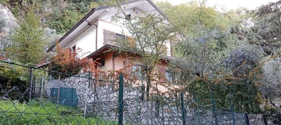 6-Zimmer Haus in Massa, Italy, Nr. 167115 12
