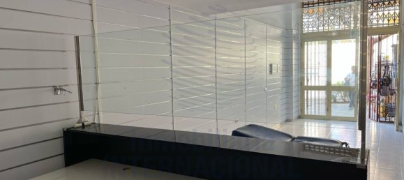 53m² Commercial property in Puerto de la Cruz, Spain No. 150897 3