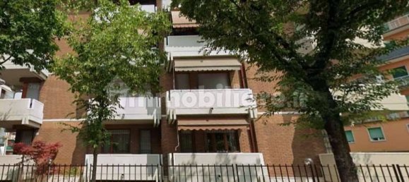 Apartamento de 5 habitaciónes en Verona, Italy No. 265283 6