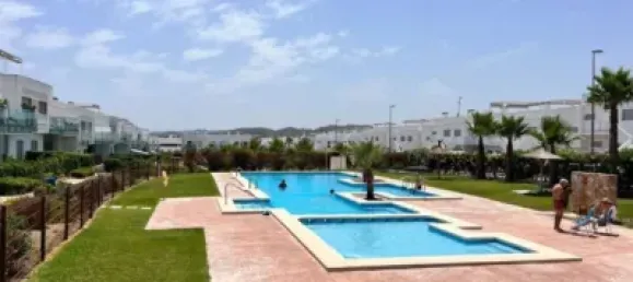 1 bedroom Apartment in Alicante, Spain No. 134114 5