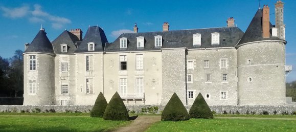 2 chambres Châteaux à Orléans, France No. 104210 3