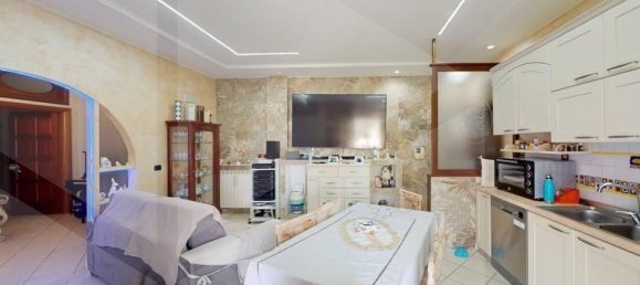 2 bedrooms Apartment in Casandrino, Italy No. 22519 3