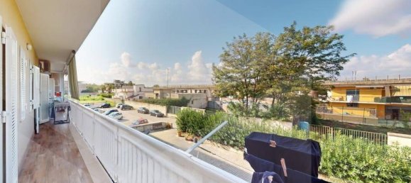 2 bedrooms Apartment in Casandrino, Italy No. 22519 12