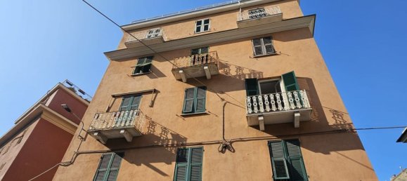 4غرفة شقة في Genoa, Italy رقم 155904 2