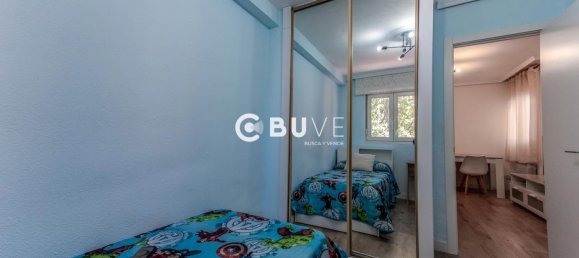 Квартира с 3 спальнями в Вальядолид, Испания № 178525 2