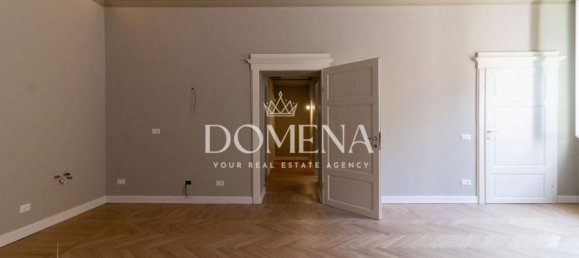 5 bedrooms Apartment in Siena, Italy No. 321240 17