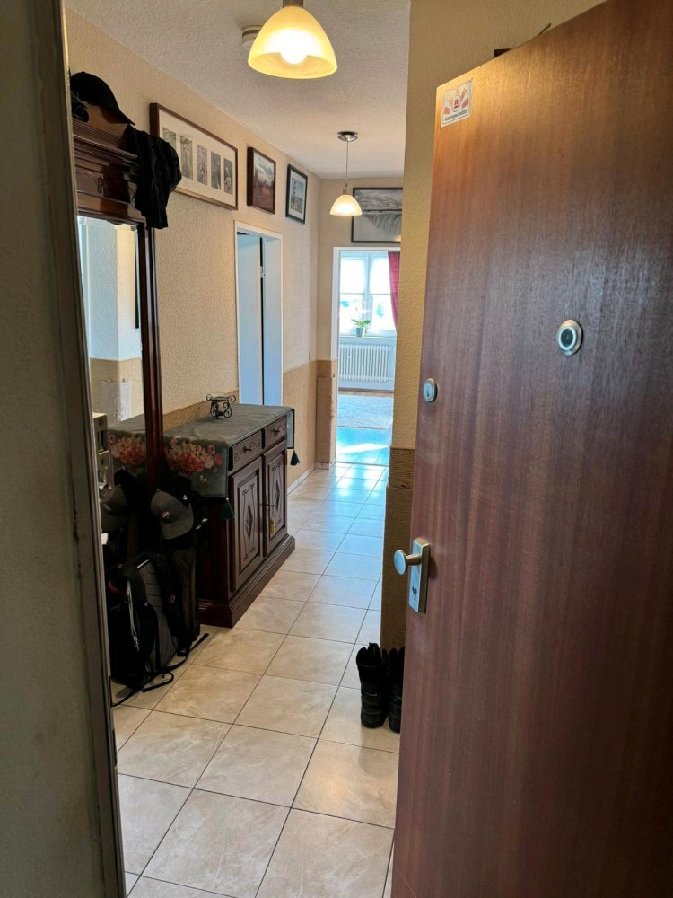 Квартира с 3 комнатами в Майн-Кинциг, Германия № 320704