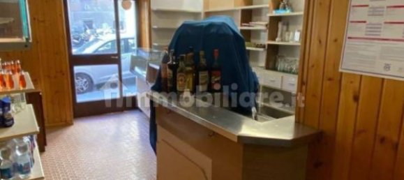 Коммерческая недвижимость с 3 комнатами в Триест, Италия № 370444 6