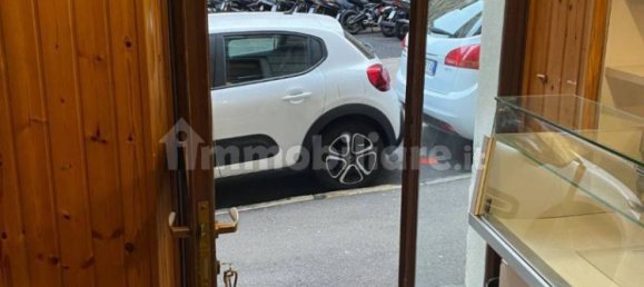 Коммерческая недвижимость с 3 комнатами в Триест, Италия № 370444 7