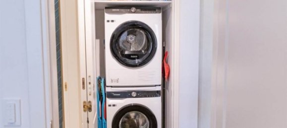 2 bedrooms Apartment in Florence, Italy No. 191990 16