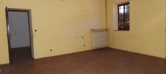 5 Schlafzimmer Haus in Suno, Italy, Nr. 379018 10