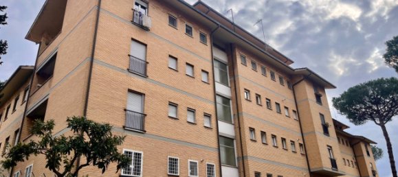 Квартира с 3 спальнями в Рим, Италия № 312759 5