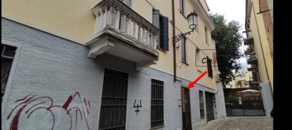 3 rooms Duplex in Padua, Italy No. 11270 2