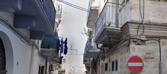 Квартира с 2 комнатами в Триджано, Италия № 236578 3