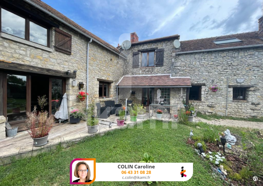 Дом с 4 спальнями в Питивье, Франция № 97902