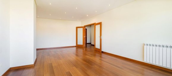 3 bedrooms Apartment in Senhora da Hora, Portugal No. 137887 5