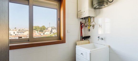 3 bedrooms Apartment in Senhora da Hora, Portugal No. 137887 11