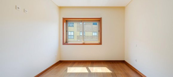 3 bedrooms Apartment in Senhora da Hora, Portugal No. 137887 14