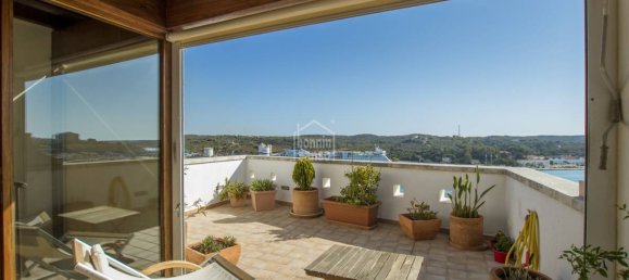 8 bedrooms Townhouse in Mahon, Spain No. 702 8