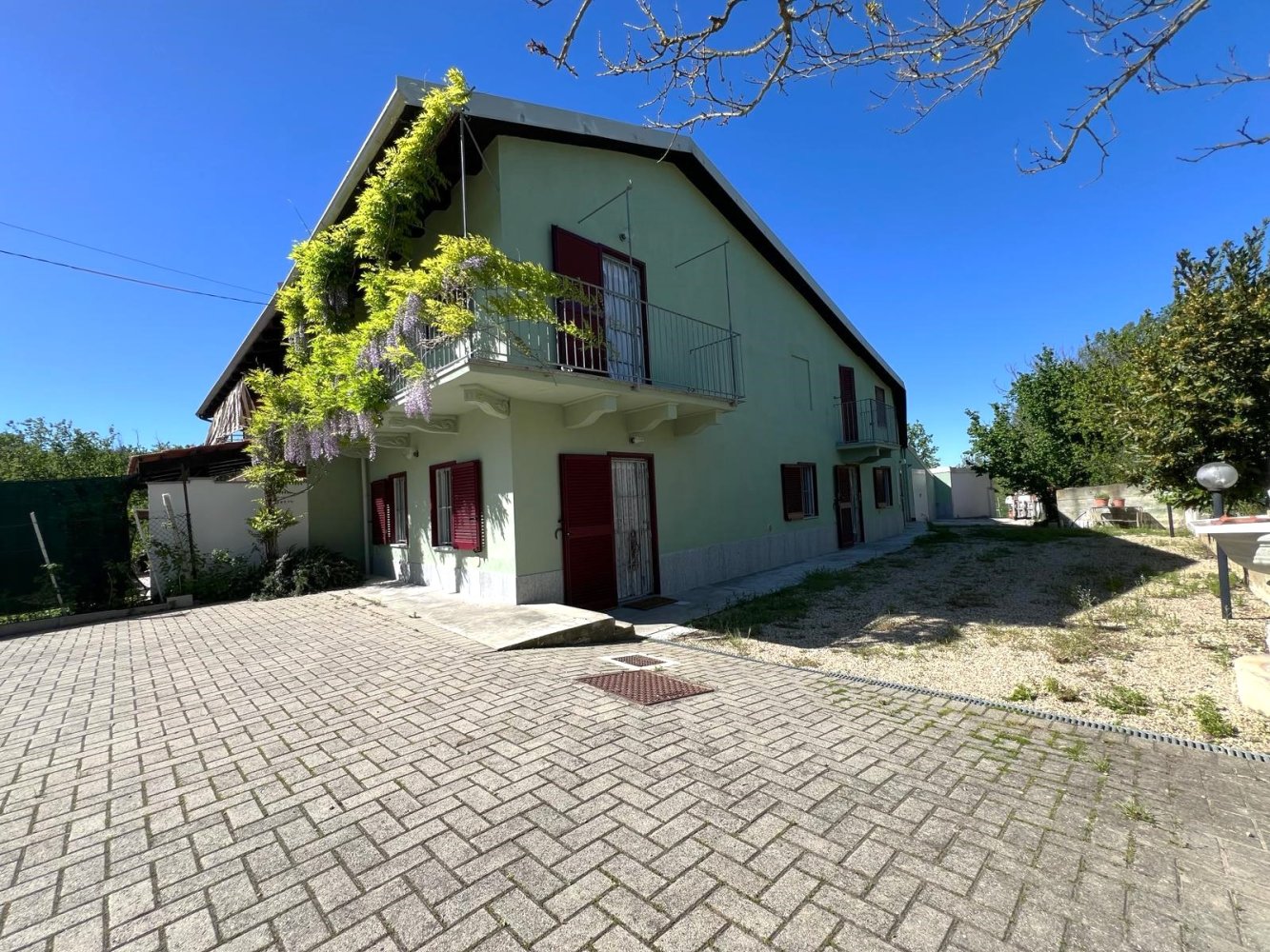 5غرفة منزل في Canale, Italy رقم 81490