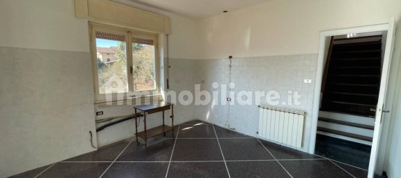 3 bedrooms Apartment in Savignone, Italy No. 140364 14