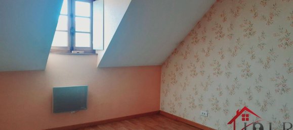 5 bedrooms House in Rochetaillee, France No. 74462 12