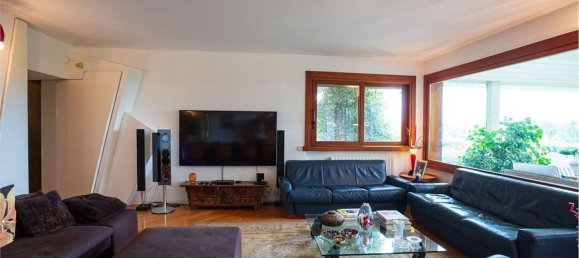 7-Zimmer Villa in Guanzate, Italy, Nr. 7210 2