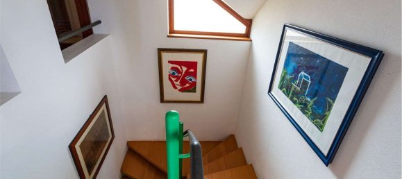 7-Zimmer Villa in Guanzate, Italy, Nr. 7210 47