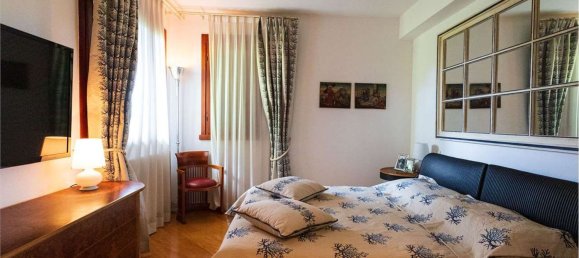 7-Zimmer Villa in Guanzate, Italy, Nr. 7210 42