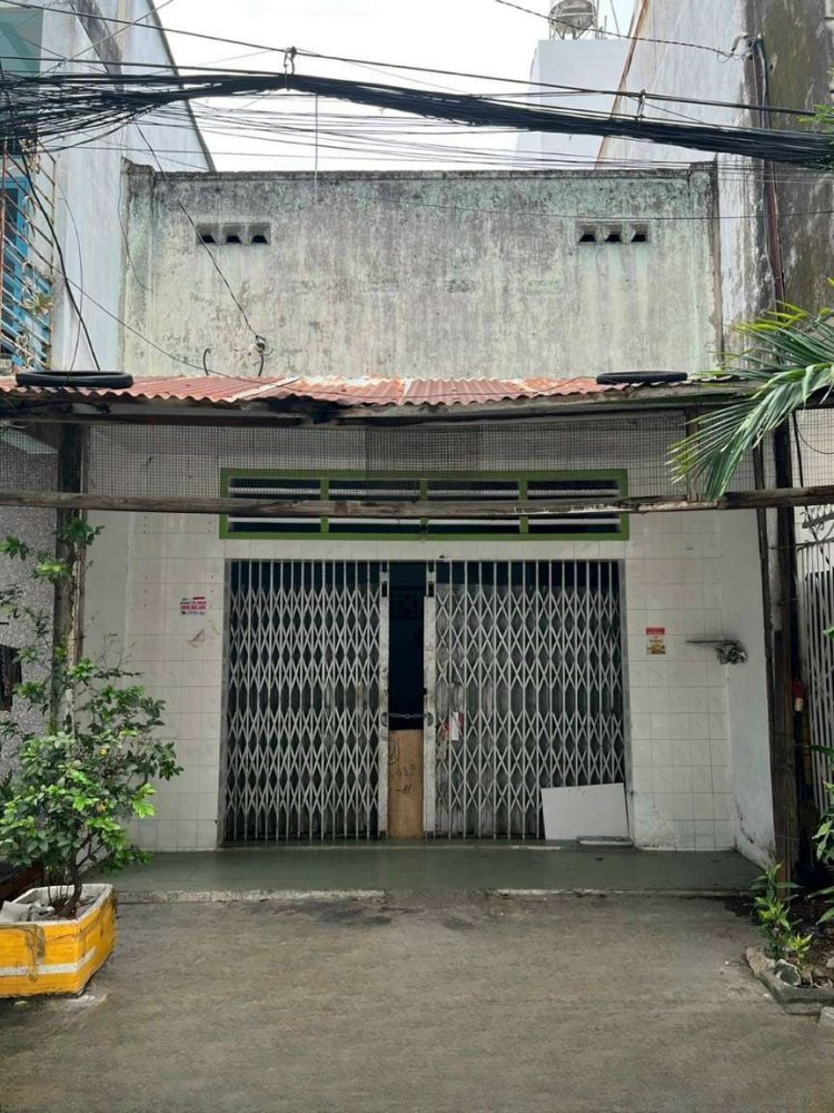 Таунхаус 50м² в Район 7, Вьетнам № 12841