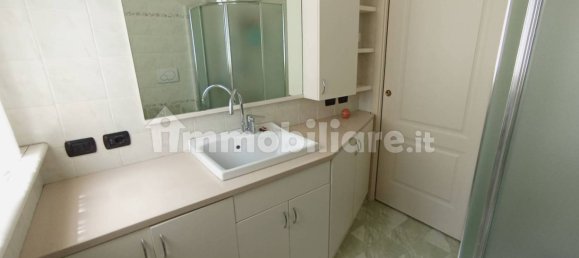 Apartamento de 2 dormitorios en Cinisello Balsamo, Italy No. 267728 32
