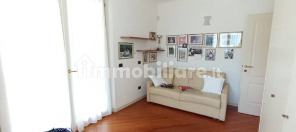 Apartamento de 2 dormitorios en Cinisello Balsamo, Italy No. 267728 15