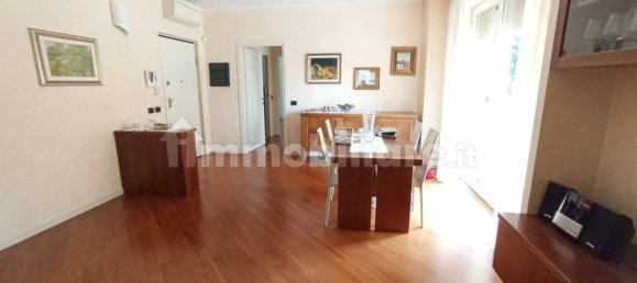 Apartamento de 2 dormitorios en Cinisello Balsamo, Italy No. 267728 12