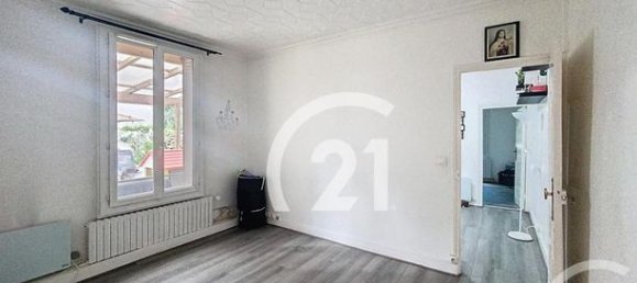 3 bedrooms House in Villiers-le-Bel, France No. 356105 9