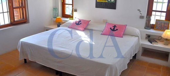 5 bedrooms Villa in Moraira, Spain No. 4945 13