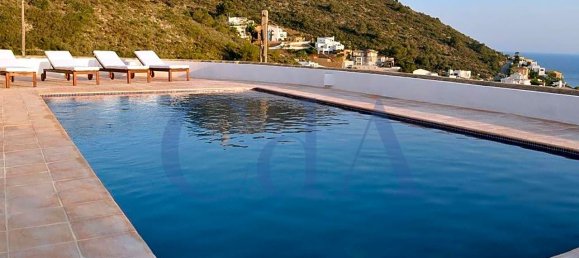 5 bedrooms Villa in Moraira, Spain No. 4945 18