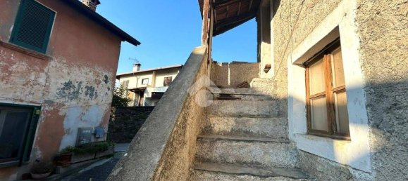 2 Schlafzimmer Haus in Colico, Italy, Nr. 122865 11