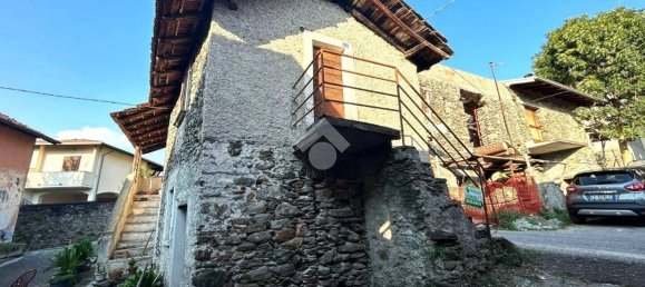 2 Schlafzimmer Haus in Colico, Italy, Nr. 122865 5