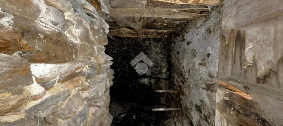 2 Schlafzimmer Haus in Colico, Italy, Nr. 122865 26