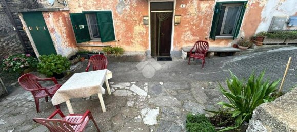 2 Schlafzimmer Haus in Colico, Italy, Nr. 122865 4