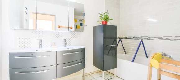 Apartamento de 3 dormitorios en Illkirch-Graffenstaden, France No. 90090 11