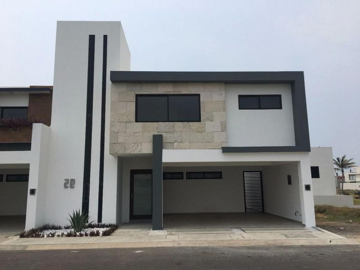 Casa de 3 dormitorios en Veracruz, Mexico No. 219088