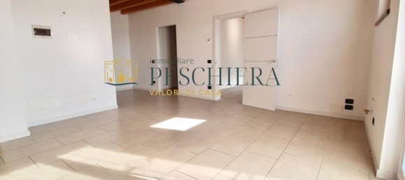 3 rooms Apartment in Valeggio sul Mincio, Italy No. 147443 2