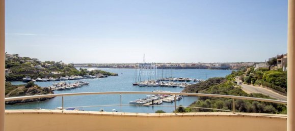 5 bedrooms Villa in Mahon, Spain No. 1448 4