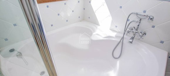 5 bedrooms Villa in Mahon, Spain No. 1448 20